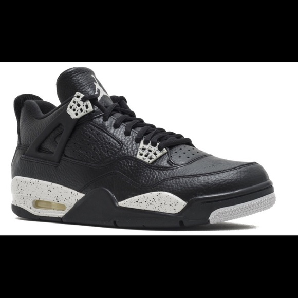 Jordan 4’s (Oreo) - Picture 2 of 4